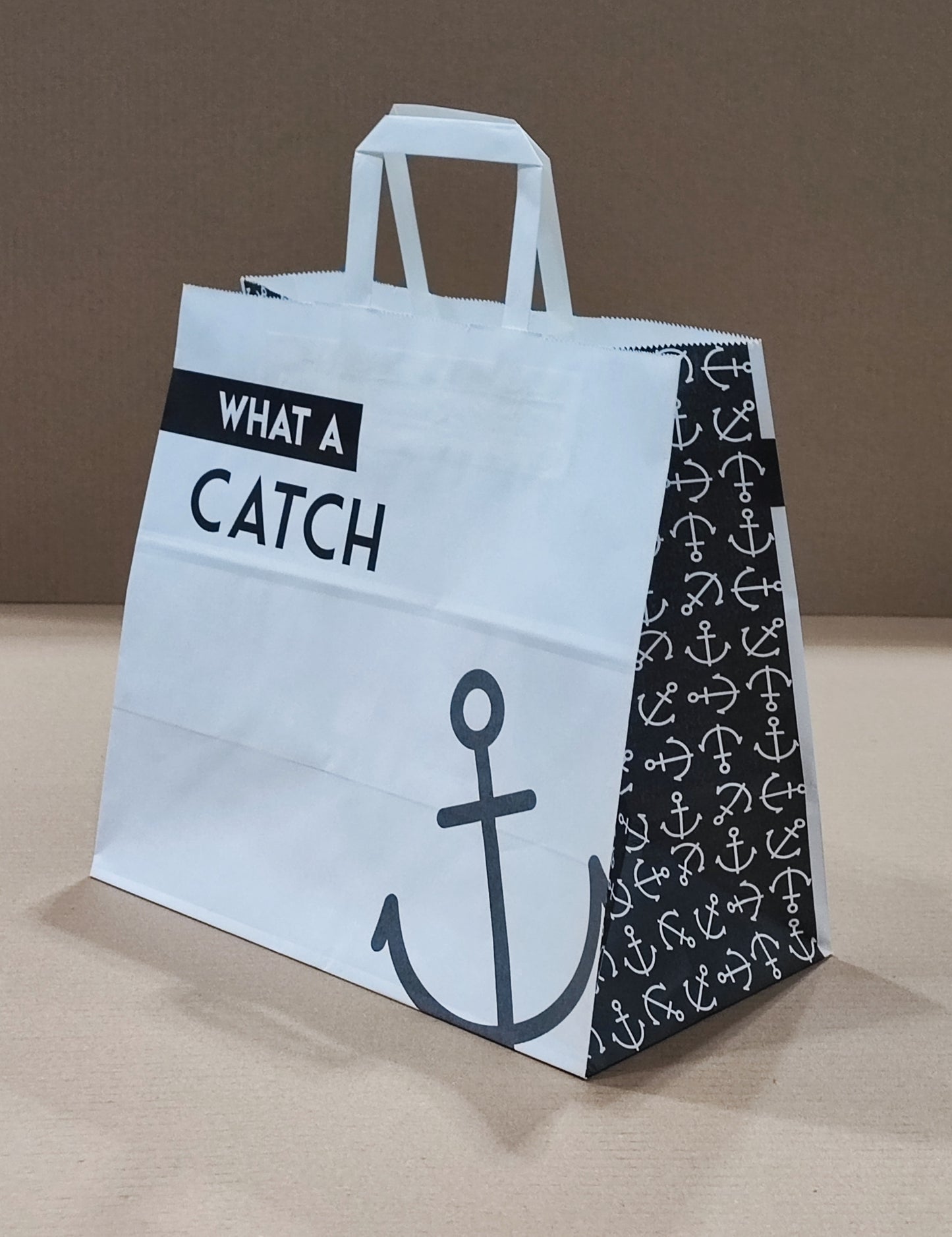 Medium Fish & Chips bags: Qty 250 bags.